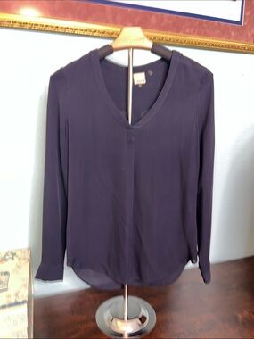 ecru Navy Blue V-Neck Long Sleeve Blouse $18